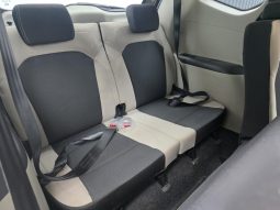 
										Renault Triber 1.0 Zen full									