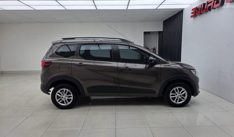 
								Renault Triber 1.0 Zen full									