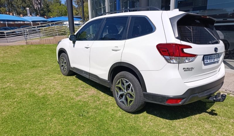 
								Subaru Forester 2.0I-L Es Cvt full									