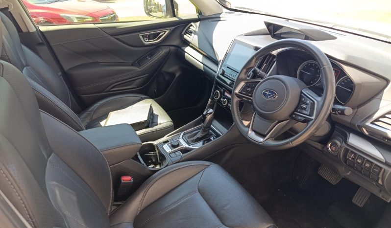 
								Subaru Forester 2.0I-L Es Cvt full									