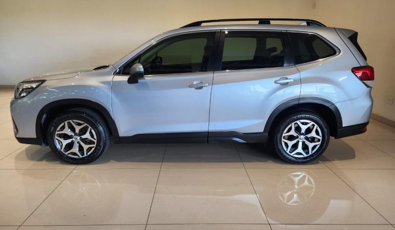 
								Subaru Forester 2.0I-L Es Cvt full									
