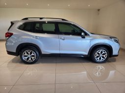 Subaru Forester 2.0I-L Es Cvt