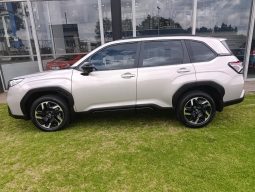 
										Subaru Forester 2.5 Premium Cvt full									