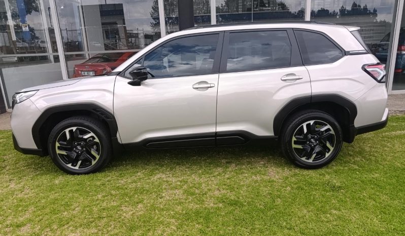 
								Subaru Forester 2.5 Premium Cvt full									