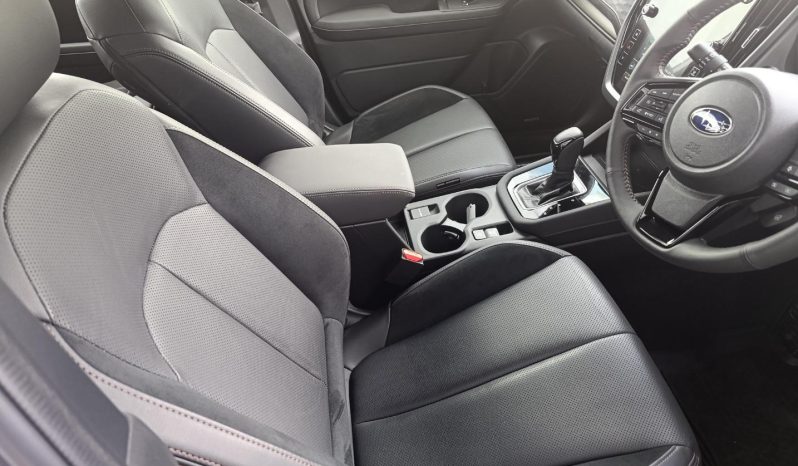 
								Subaru Forester 2.5 Premium Cvt full									