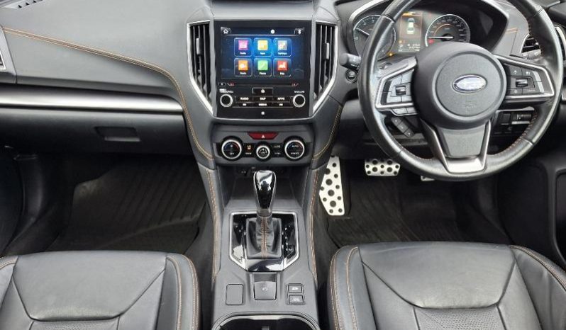 
								Subaru XV 2.0I-S Es Cvt full									