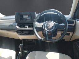 
										SUZUKI DZIRE 1.2 GA MT full									