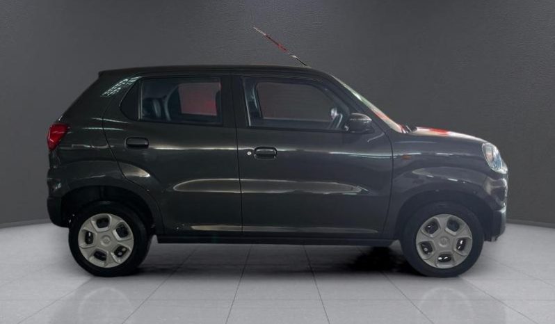 
								SUZUKI S-PRESSO 1.0 GL AMT full									