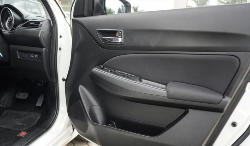 
								Suzuki Swift 1.2 GL Auto full									