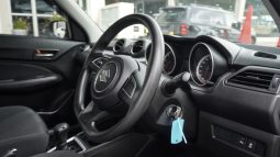 
										Suzuki Swift 1.2 GL Auto full									