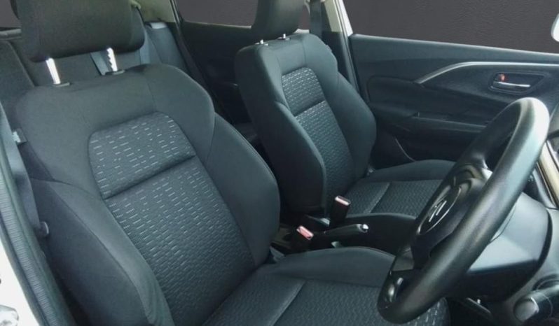 
								SUZUKI SWIFT 1.2 GL MT full									