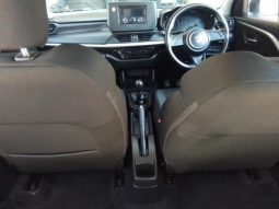 
										SUZUKI SWIFT 1.2 GL MT full									
