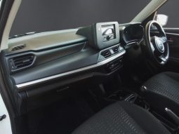
										SUZUKI SWIFT 1.2 GL MT full									