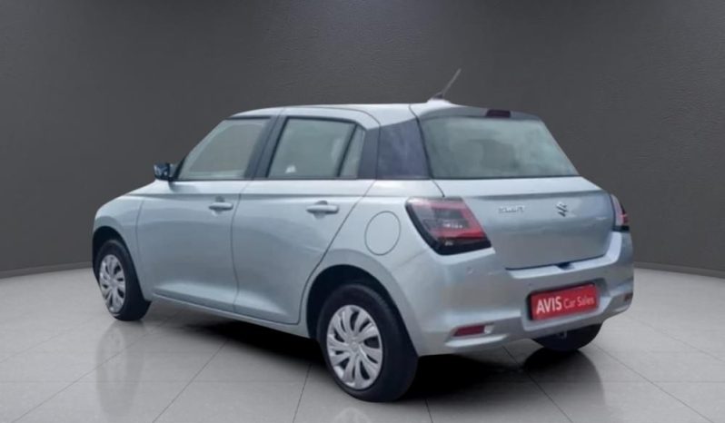 
								SUZUKI SWIFT 1.2 GL MT full									