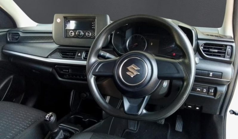 
								SUZUKI SWIFT 1.2 GL MT full									