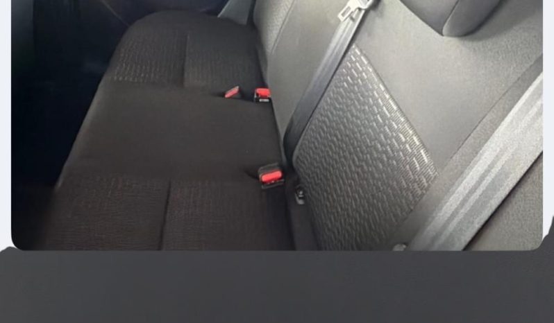 
								SUZUKI SWIFT 1.2 GL PLUS MT full									