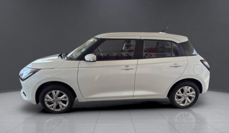
								SUZUKI SWIFT 1.2 GL PLUS MT full									
