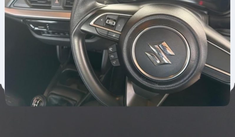 
								SUZUKI SWIFT 1.2 GL PLUS MT full									
