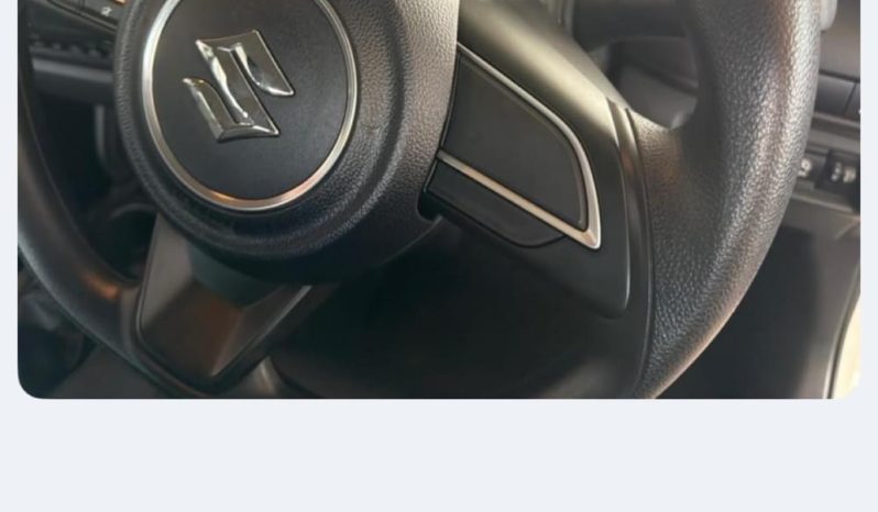 
								SUZUKI SWIFT 1.2 GL PLUS MT full									