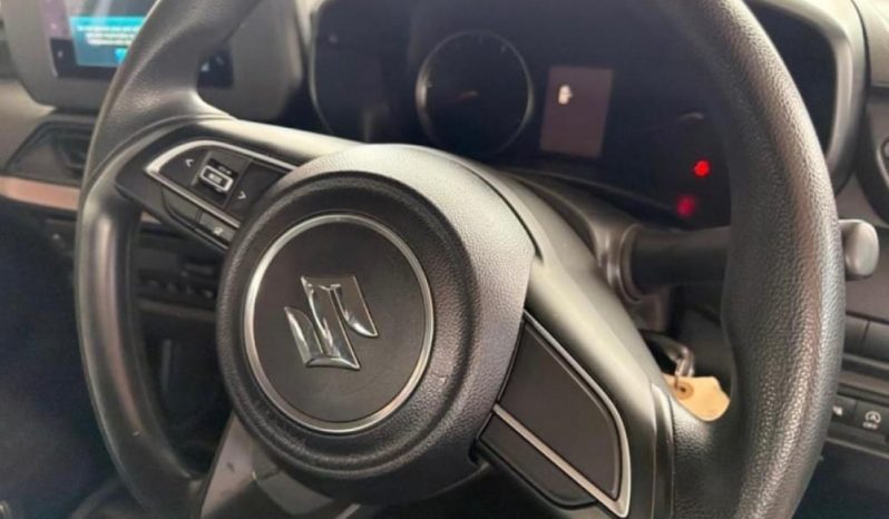 
								SUZUKI SWIFT 1.2 GL PLUS MT full									