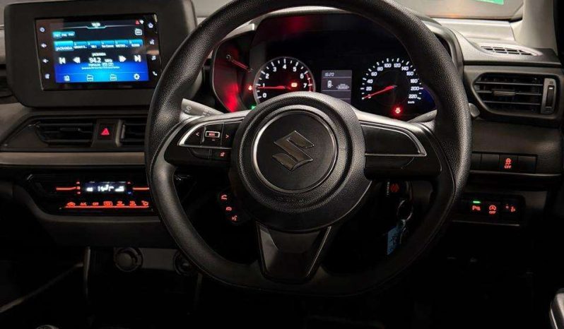 
								Suzuki Swift 1.2 Gl Plus Mt full									