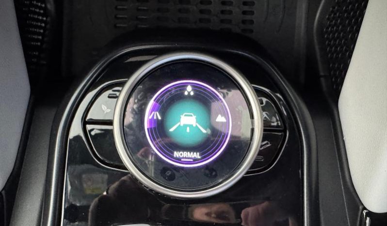 
								Tata Harrier 2.0TD Fearless Plus At full									