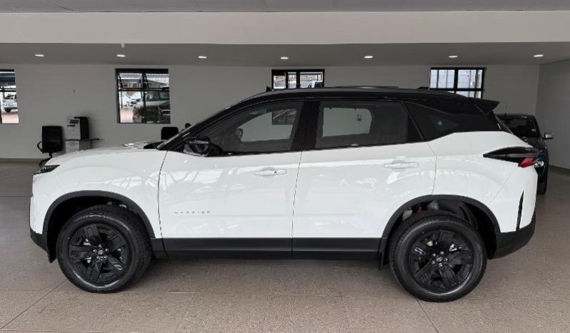 
								Tata Harrier 2.0TD Fearless Plus At full									