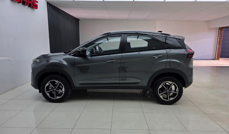 
								Tata Osprey 1.2T Creative Plus Dca full									