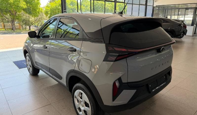 
								Tata Osprey 1.2T Smart Plus full									