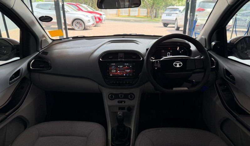 
								TATA TIAGO TIAGO 1.2 XT full									