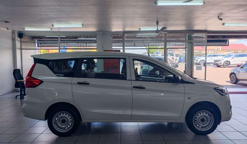 
								Toyota AVANZA / INNOVA / RUMION RUMION 1.5 S full									