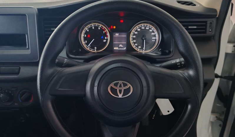 
								Toyota AVANZA / INNOVA / RUMION RUMION 1.5 S full									
