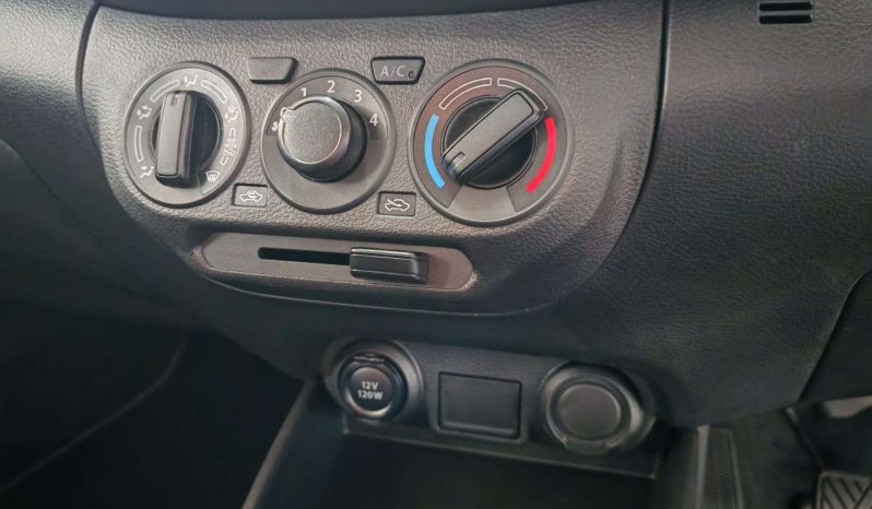 
								Toyota AVANZA / INNOVA / RUMION RUMION 1.5 S full									