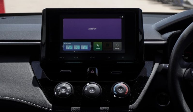 
								Toyota Corolla Cross 1.8 Xi full									