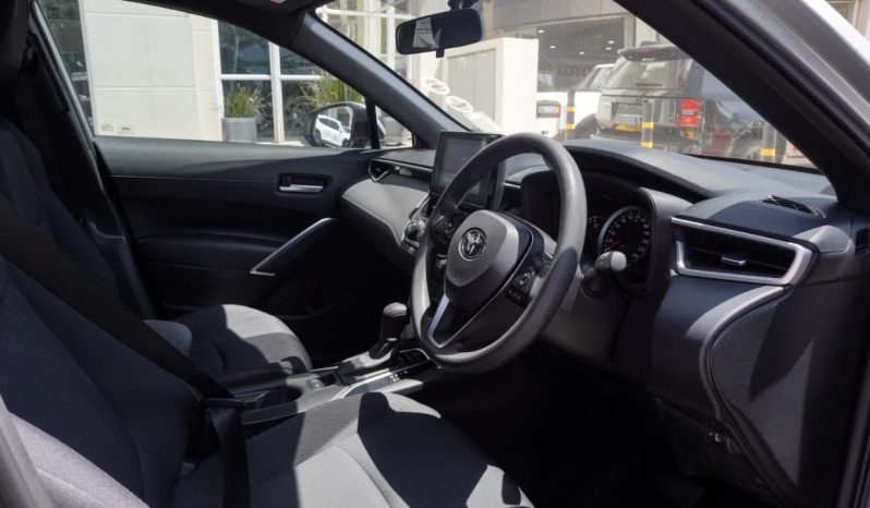 
								Toyota Corolla Cross 1.8 Xi full									