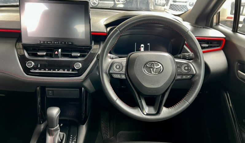 
								Toyota Corolla Cross 1.8 Xr Gr-S Cvt full									