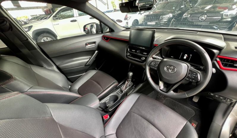 
								Toyota Corolla Cross 1.8 Xr Gr-S Cvt full									
