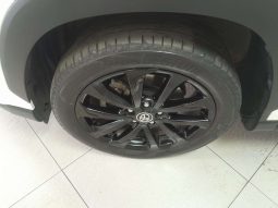 
										Toyota COROLLA CROSS COROLLA CROSS 1.8 GR-S full									