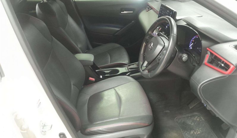 
								Toyota COROLLA CROSS COROLLA CROSS 1.8 GR-S full									