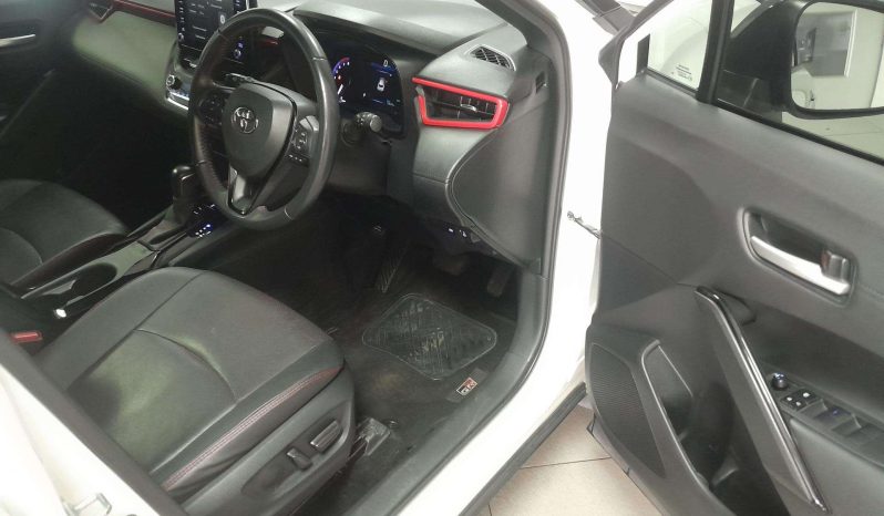 
								Toyota COROLLA CROSS COROLLA CROSS 1.8 GR-S full									