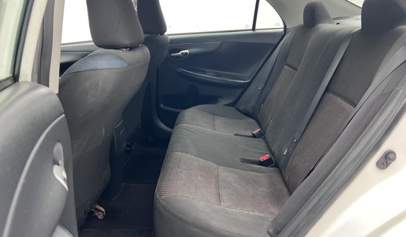 
								Toyota Corolla Quest 1.6 full									