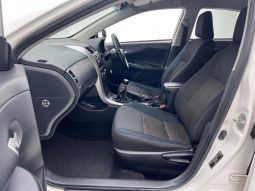 
										Toyota Corolla Quest 1.6 full									