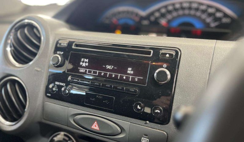 
								Toyota ETIOS ETIOS 1.5 Xs/SPRINT 5Dr full									