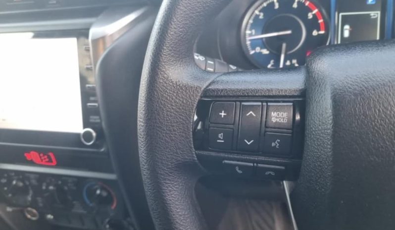 
								TOYOTA FORTUNER 2.4 GD-6 4X4 AT full									