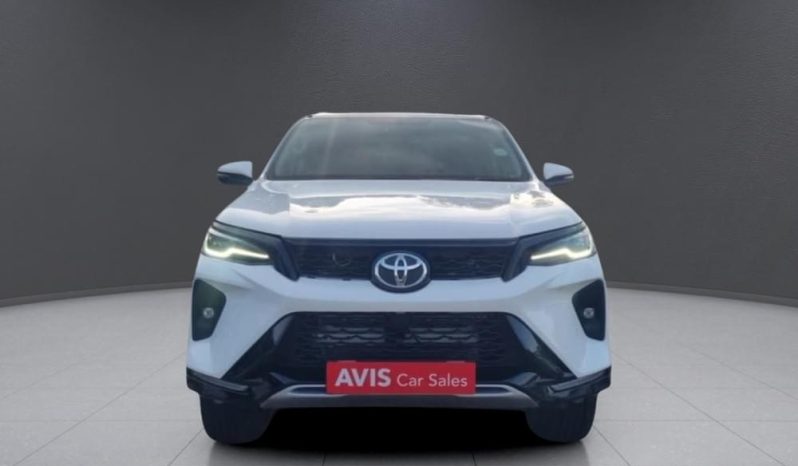 
								TOYOTA FORTUNER 2.4 GD-6 4X4 AT full									
