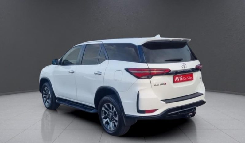 
								TOYOTA FORTUNER 2.4 GD-6 4X4 AT full									