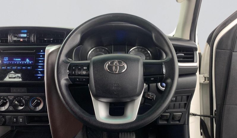 
								Toyota Fortuner 2.4 Gd-6 Raised Body At full									