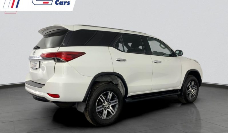 
								Toyota Fortuner 2.4 Gd-6 Raised Body At full									