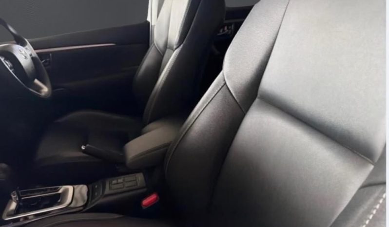 
								TOYOTA FORTUNER 2.4 GD-6 RB AT full									