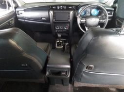 
										TOYOTA FORTUNER 2.4 GD-6 RB AT full									